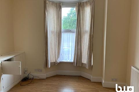 3 Dearman Road, Birmingham, B11 1HH