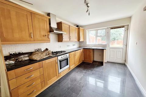 4 bedroom detached house to rent, Yale Road, Willenhall, West Midlands, WV13