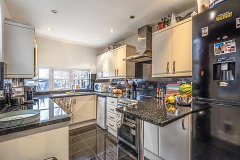 6 Alma Road, Chesham, HP5 3HB