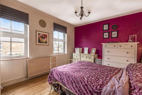 6 Alma Road, Chesham, HP5 3HB