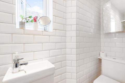 10b Church Road, Acton, London, W3 8PP