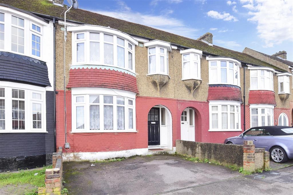 Gerrard Avenue, Medway, Rochester, Kent 3 bed terraced house £325,000