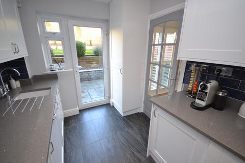 8 Connaught Way, Billericay, CM12 0UN