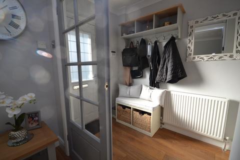 8 Connaught Way, Billericay, CM12 0UN