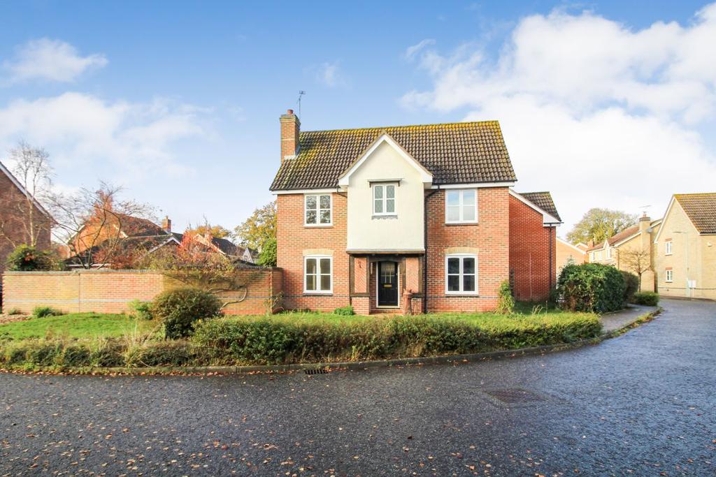Nunn Close, Martlesham, Woodbridge 4 bed detached house £1,250 pcm (£