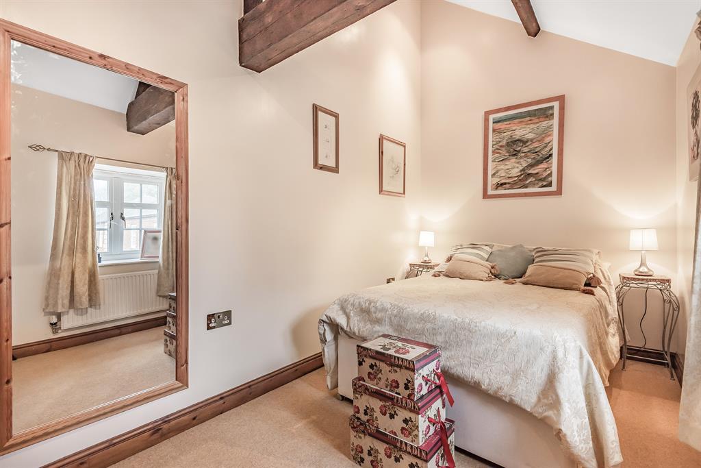 Bedroom 2 (1)