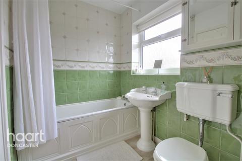 44 Greenleafe Avenue, Wheatley Hills, Doncaster, DN2 5RF