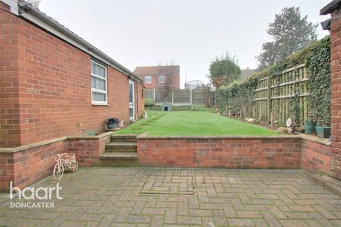 44 Greenleafe Avenue, Wheatley Hills, Doncaster, DN2 5RF