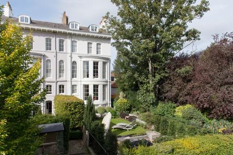 5 Driffield Terrace, York, YO24 1EJ