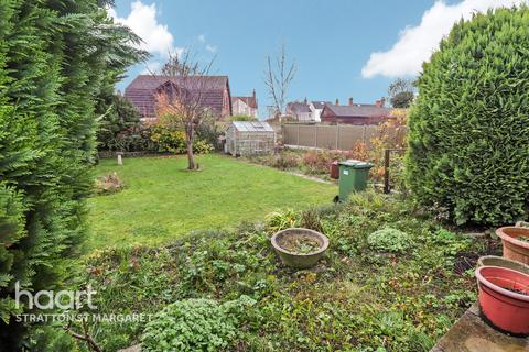 2 Belmont Close, Swindon, SN3 4QN