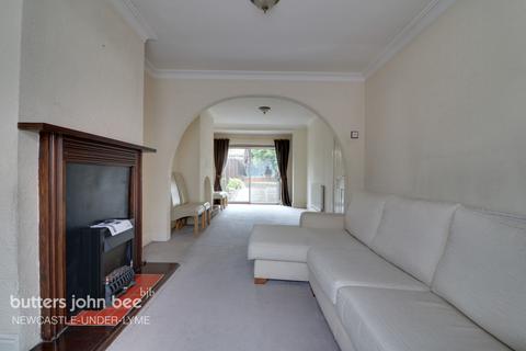 10 Ashfields New Road, Newcastle, ST5 2DJ