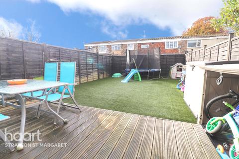 35 Stubsmead, Eldene, Swindon, SN3 3TA