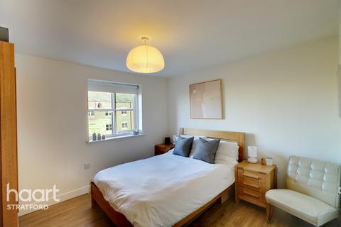 43 Otter Close, London, E15 2PZ
