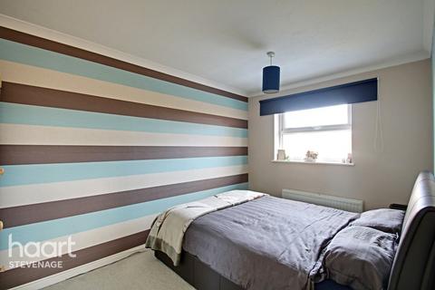 58 The Hedgerows, Stevenage, SG2 7BW