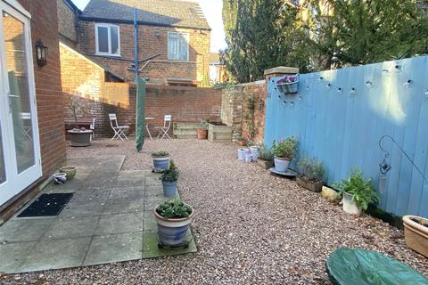 1 Healey Mews, Gloucester, GL1 3PN