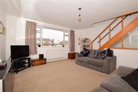 4 Oswald Close, Fetcham, Leatherhead, KT22 9UG