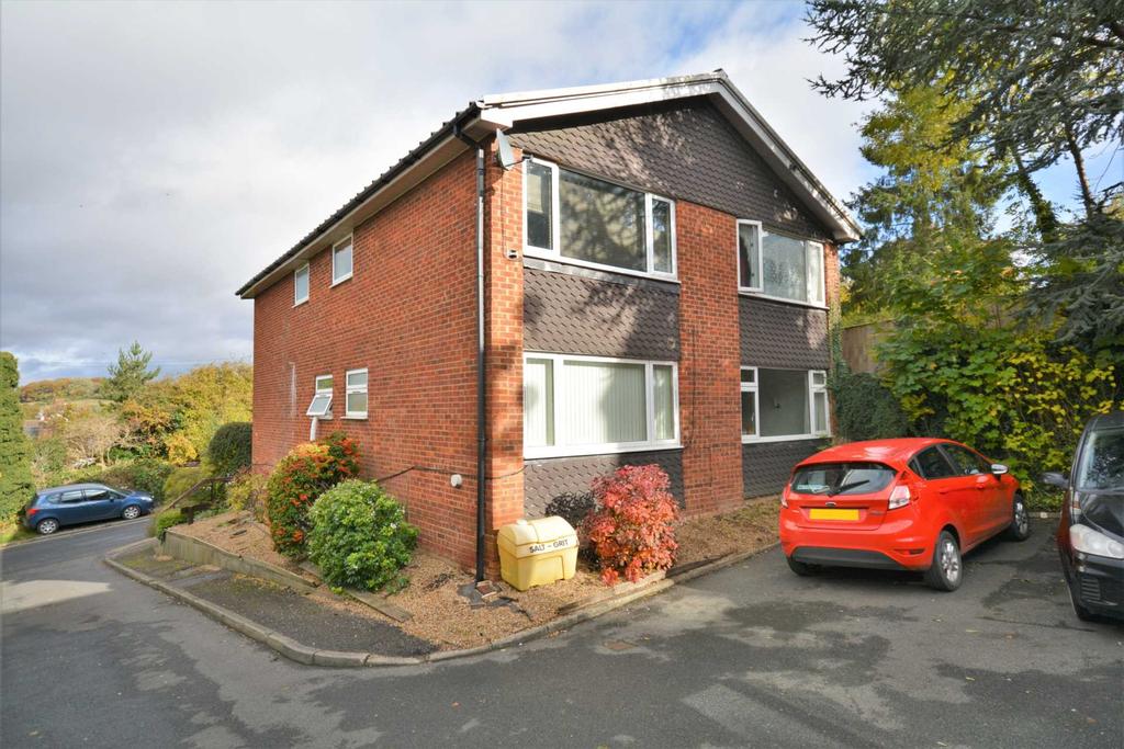 Cameron Road, Chesham HP5 1 bed apartment £180,000