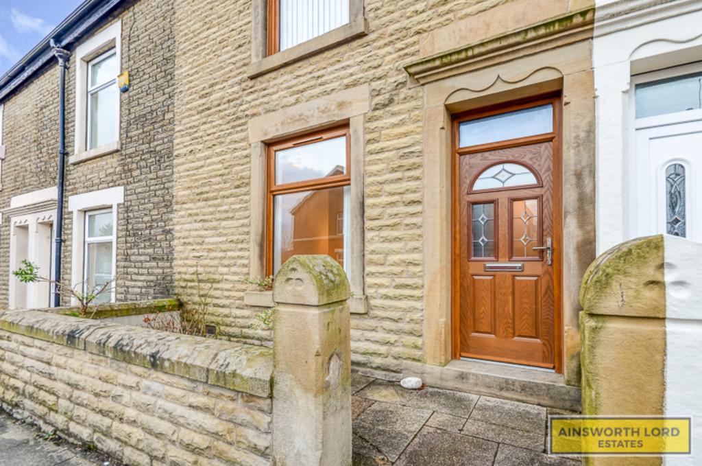 Ellison Fold Terrace, Sudellside, Darwen 2 bed terraced house £650