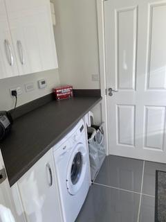 18 Adderley Avenue, Nuneaton, CV10 0DQ