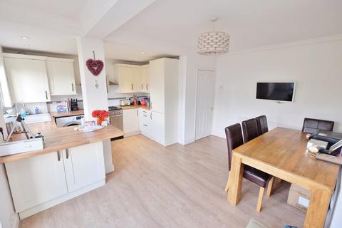 51 Cray Avenue, Orpington, BR5 4AA