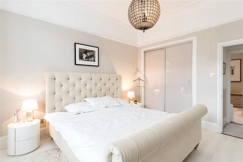 31 Priory Road, Richmond, TW9 3DQ