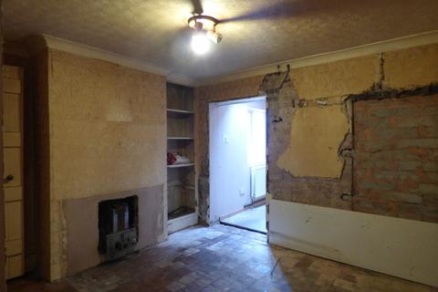 73 Walsall Road, Lichfield, WS13 8AD