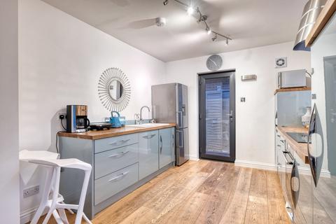 26 Arundel Drive, Worcester, WR5 2HU