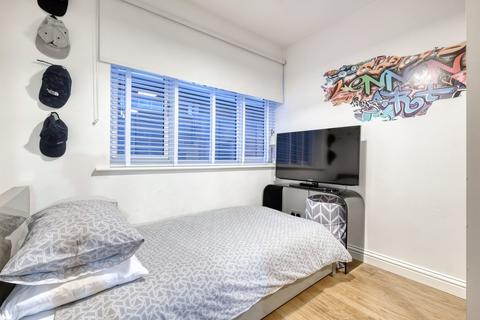 26 Arundel Drive, Worcester, WR5 2HU