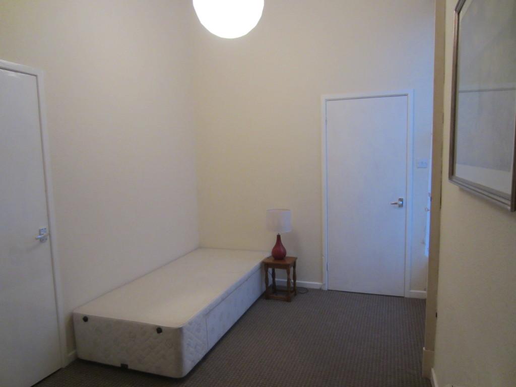 Flat 2