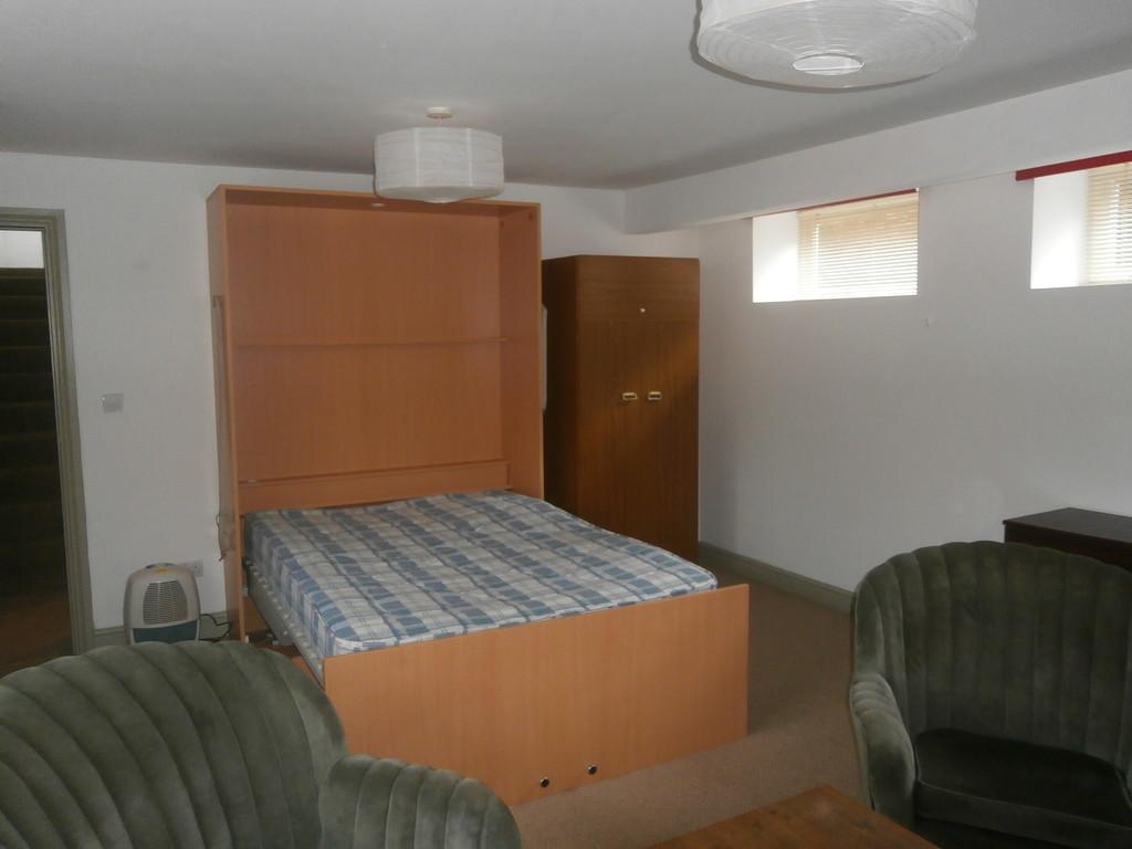 Flat 6