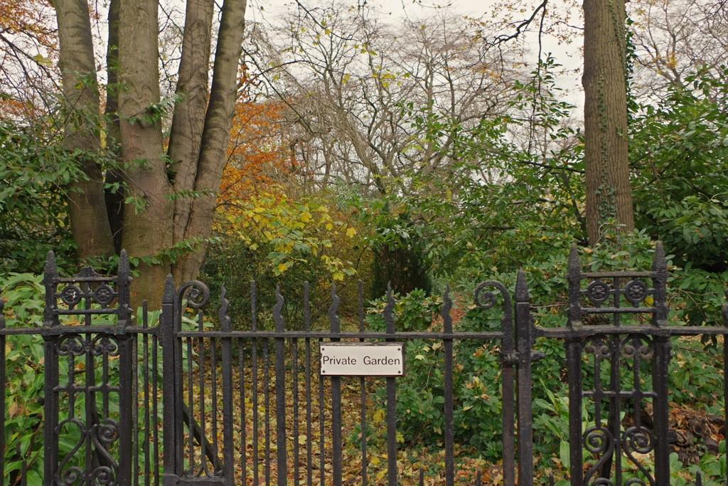 Chatsworth Square Gardens