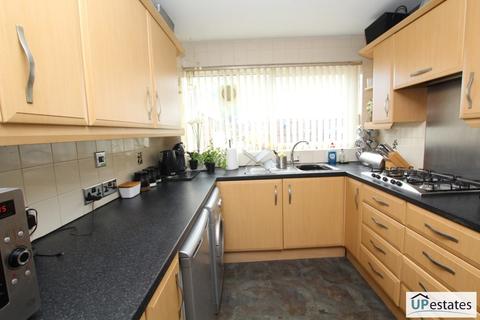 16 Barrow Close, Coventry, CV2 2BP