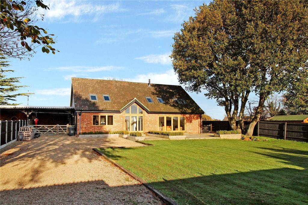 Grove Avenue, New Costessey, Norwich, Norfolk, NR5 5 bed detached house