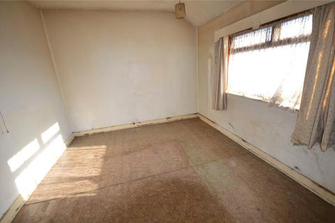 22 Acre Crescent, Leeds, LS10 4DJ