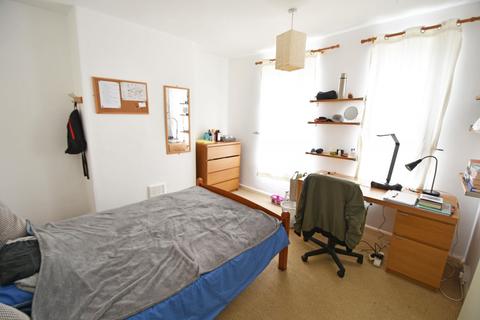 34 Albert Road, Beeston, Nottingham, NG9 2GU