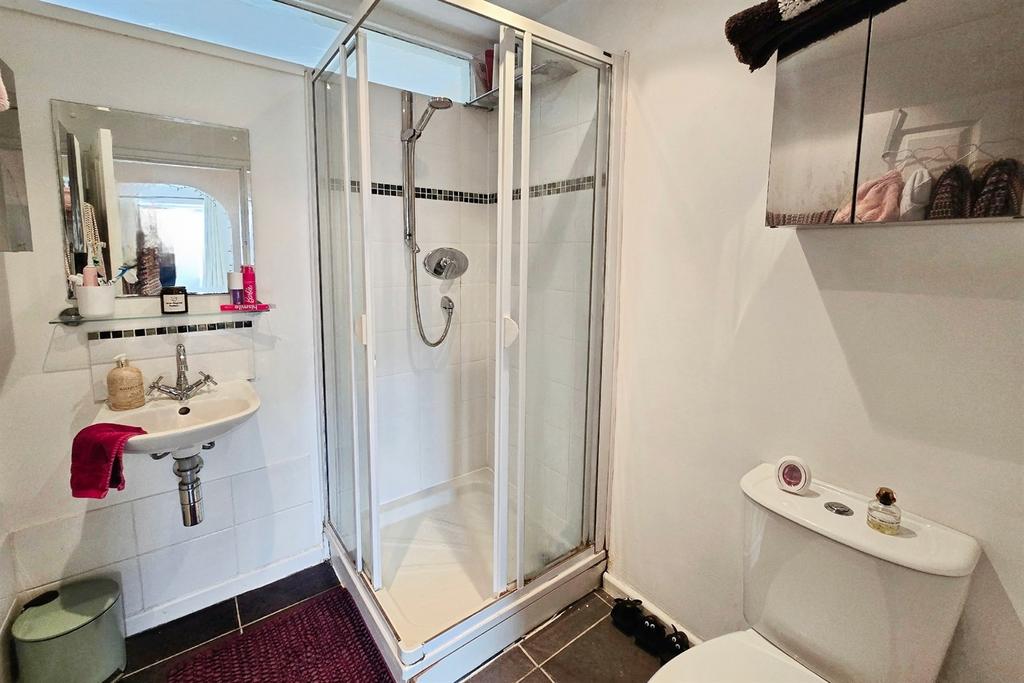 Ensuite