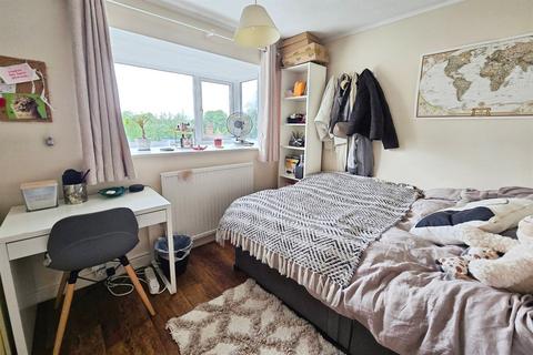 38 Albert Road, Beeston, Nottingham, NG9 2GU