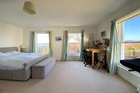 1, Riverside Court Colleton Crescent, Exeter, EX2 4BZ