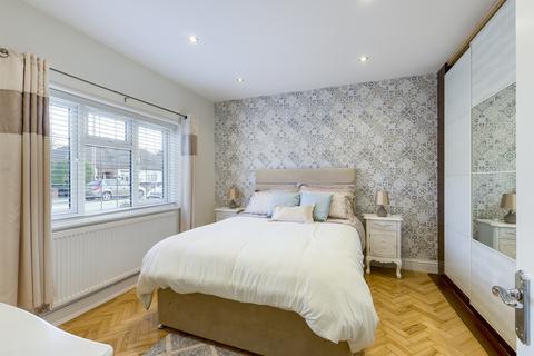 23 The Vale, Ruislip, HA4 0SG