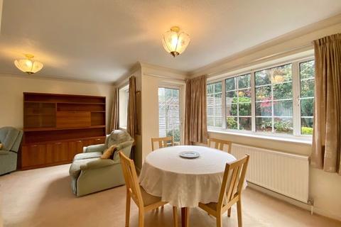 3 Staple Close, Bexley, DA5 2BY
