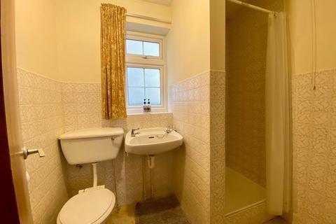 3 Staple Close, Bexley, DA5 2BY