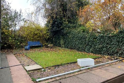 64 Daw End Lane, Rushall, Walsall, WS4 1JR