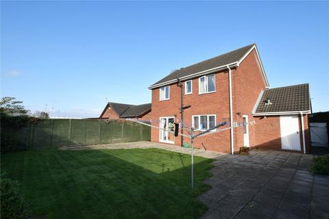 7 Bronzegarth, Grimsby, DN32 8QU