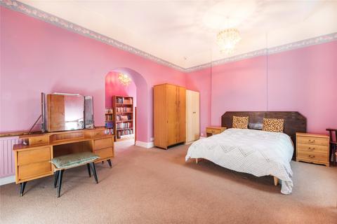 3 bedroom apartment for sale - Dallington Court, Dallington, Northampton, Northamptonshire, NN5