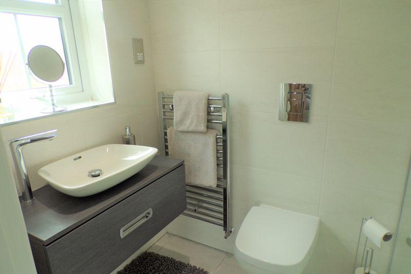 En Suite additional