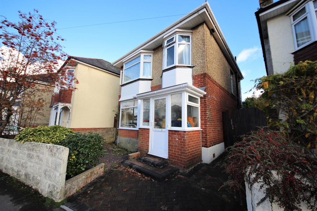 Draycott Road, Bournemouth, 3 bed detached house £1,350 pcm (£312 pw)