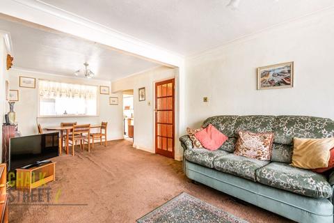 36 Northwood Avenue, Hornchurch, RM12 4PX