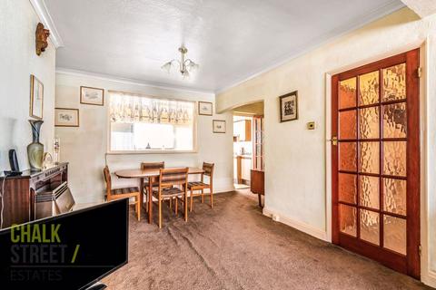 36 Northwood Avenue, Hornchurch, RM12 4PX