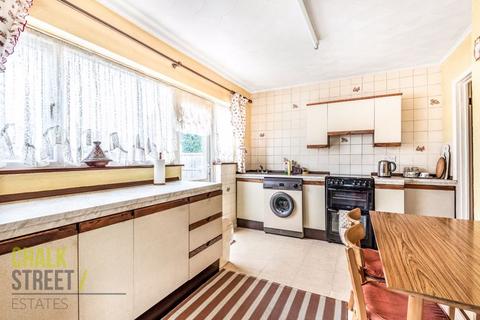 36 Northwood Avenue, Hornchurch, RM12 4PX