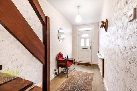 36 Northwood Avenue, Hornchurch, RM12 4PX